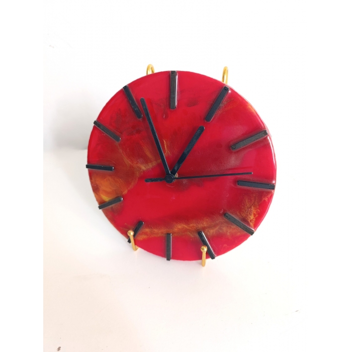 Zegar ścienny z żywicy epoksydowej