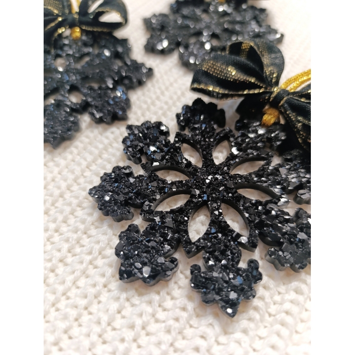 Zestaw 3 ozdób świątecznych – śnieżynki z żywicy epoksydowej