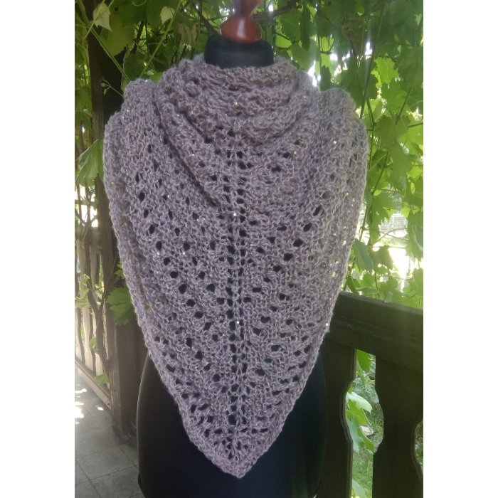 Moherowa chusta ze złotą nitką