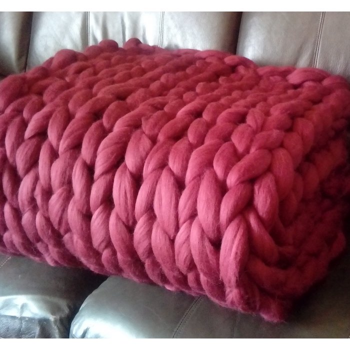 Duży koc narzuta z merynosa, bordowy