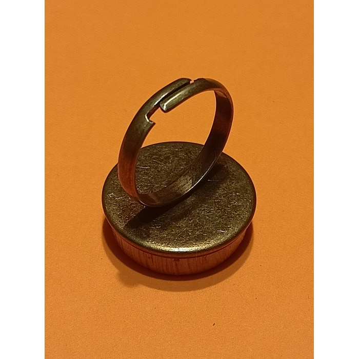 pierścionek czwarty z dębu