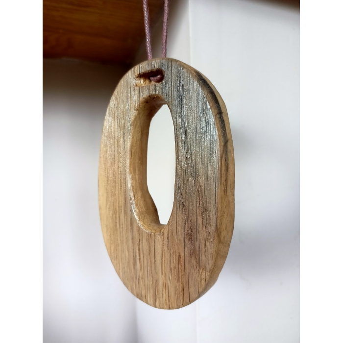 naszyjnik z drewna dębu dziupla druga