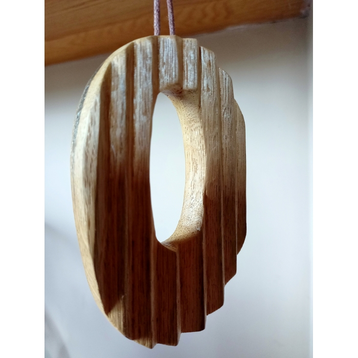 naszyjnik z drewna dębu dziupla druga