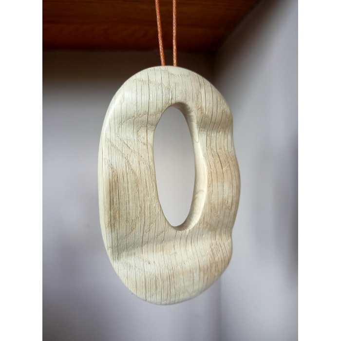 naszyjnik z drewna dębu dziupla czwarta