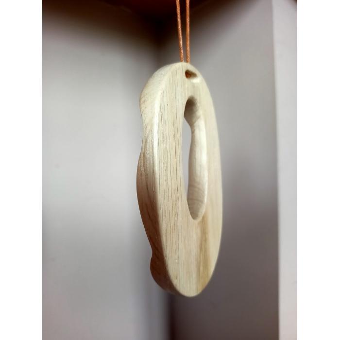 naszyjnik z drewna dębu dziupla czwarta