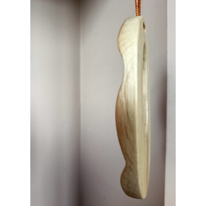 naszyjnik z drewna dębu dziupla czwarta