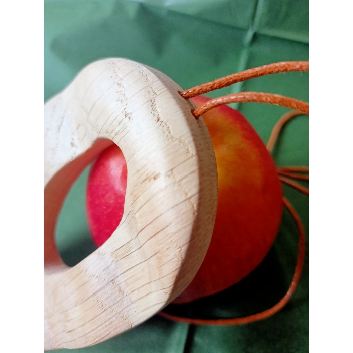 naszyjnik z drewna dębu dziupla czwarta