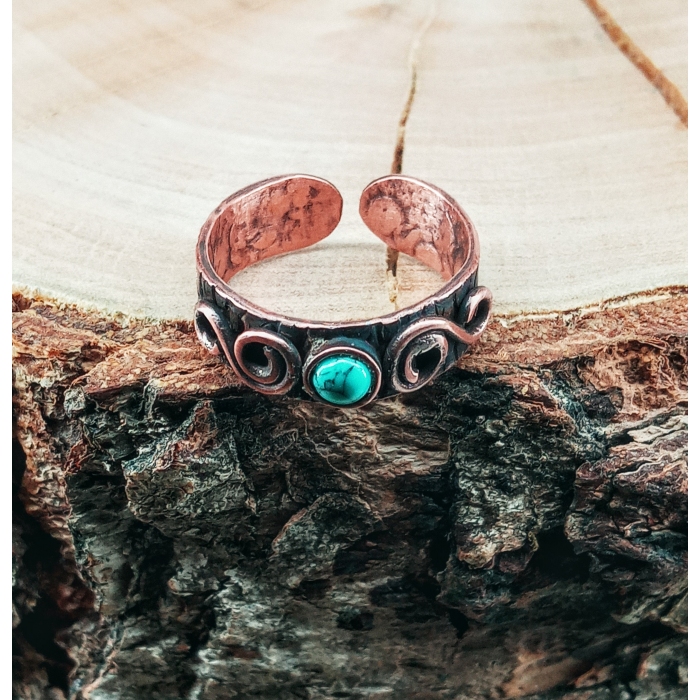 Pierścionek dziewczęcy z turkusem