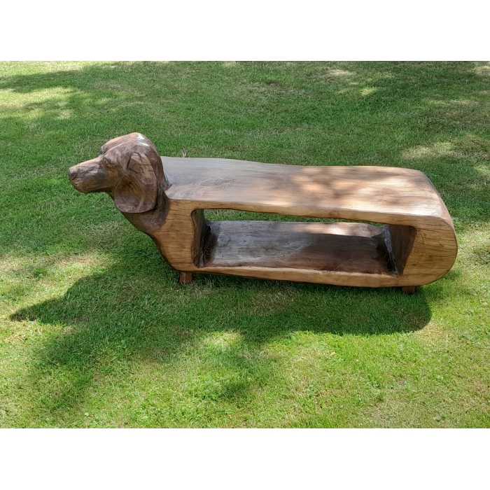 Stolik kawowy rzeźbiony 