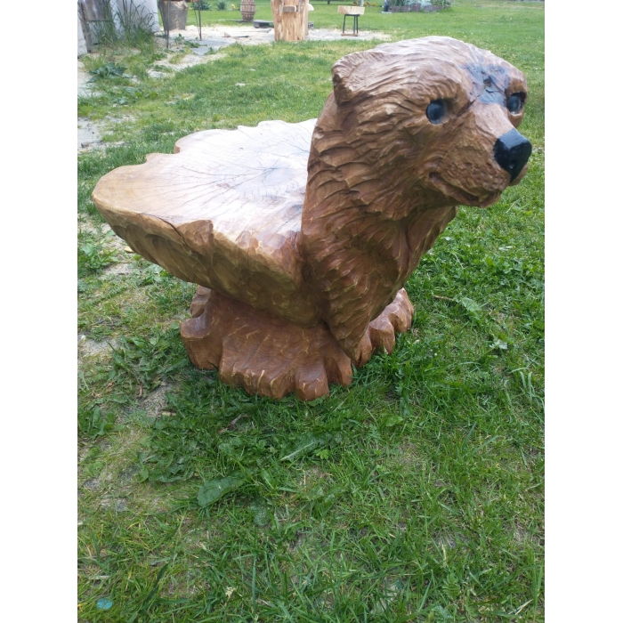 Stolik kawowy rzeźbiony 