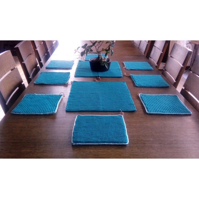 Duży komplet stołowy