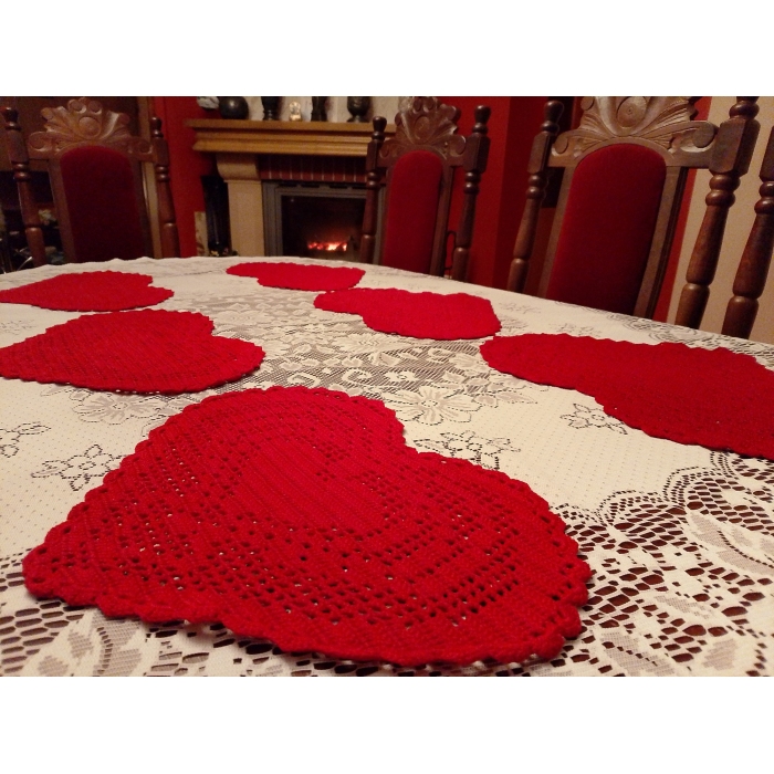 Serwetki podkładki w kształcie serca