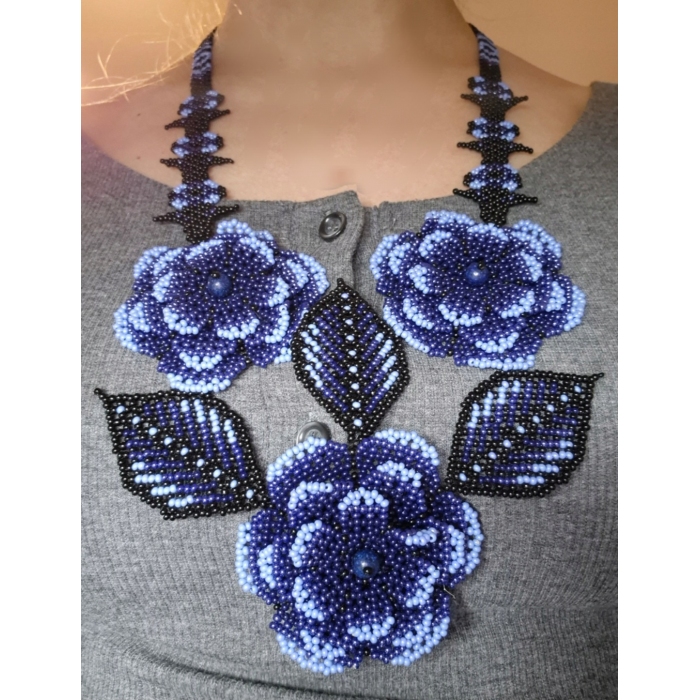 Zestaw Naszyjnik i kolczyki z koralików Nocny Kwiat