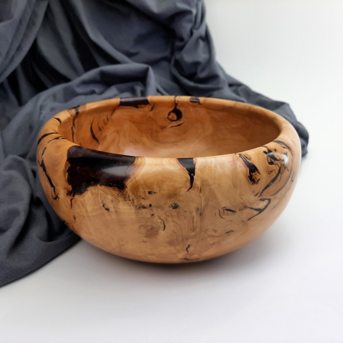 Misa z korzenia jabłoni – unikatowa dekoracja z drewna