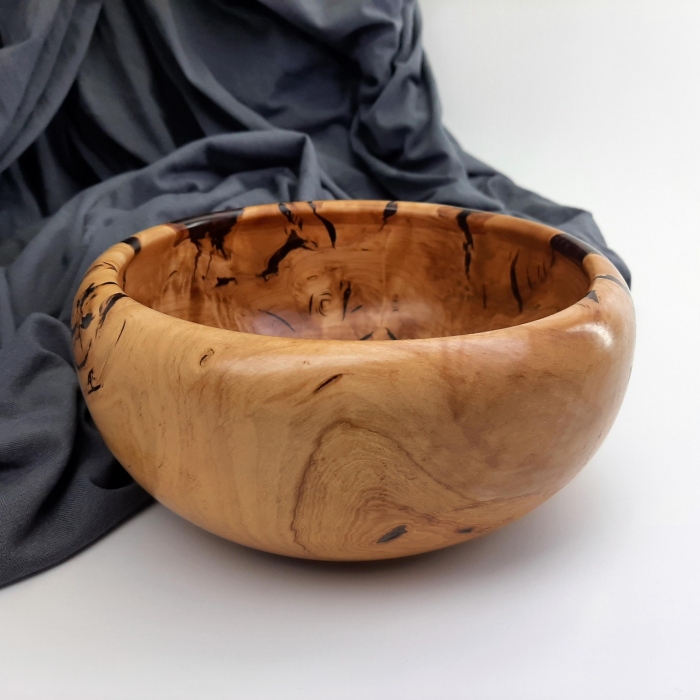 Misa z korzenia jabłoni – unikatowa dekoracja z drewna