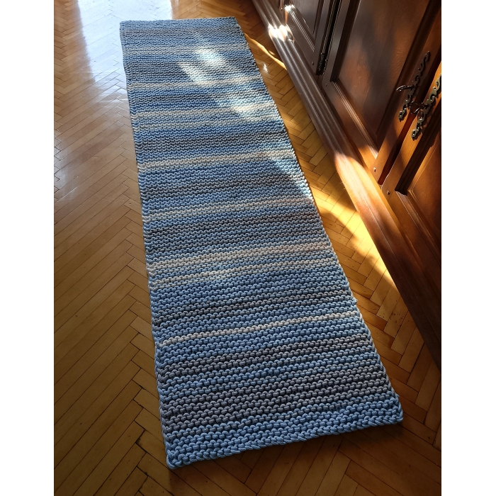 Chodnik ze sznurka, na drutach