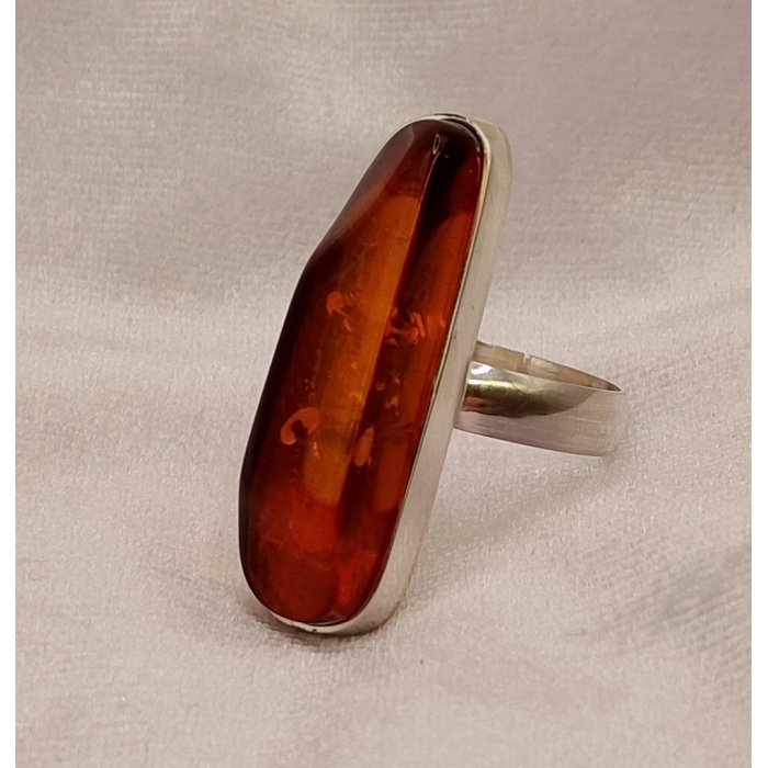 Pierścionek z bursztynem roz./średnica  20/19,03mm