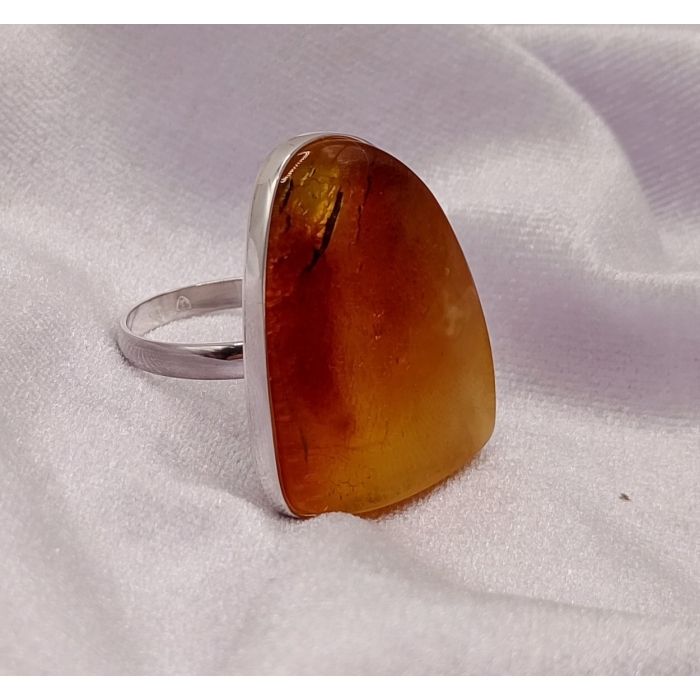 Pierścionek Srebro i Bursztyn roz.20