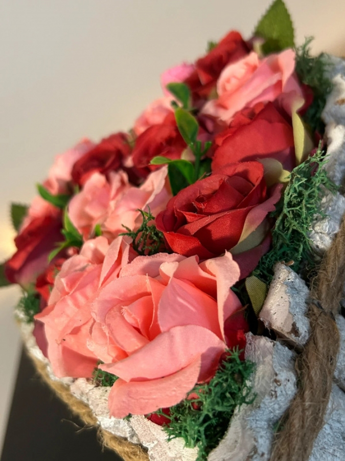 Rustykalne serce z różami flower box
