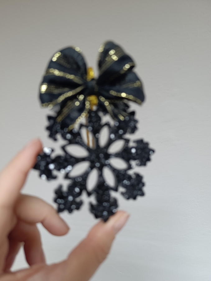 Zestaw 3 ozdób świątecznych – śnieżynki z żywicy epoksydowej