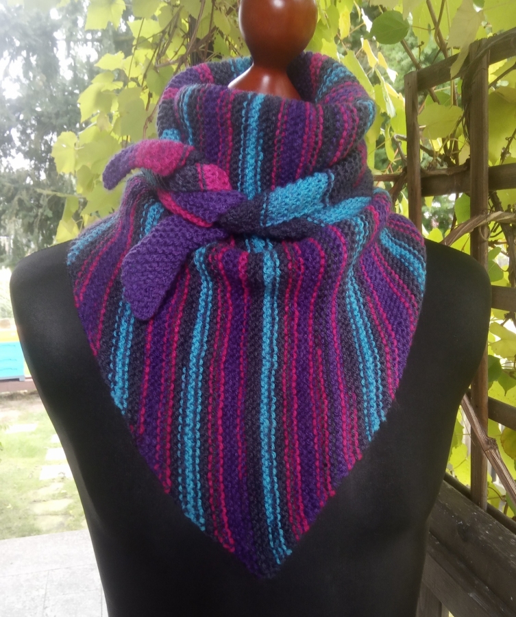 Mała chusta w paski