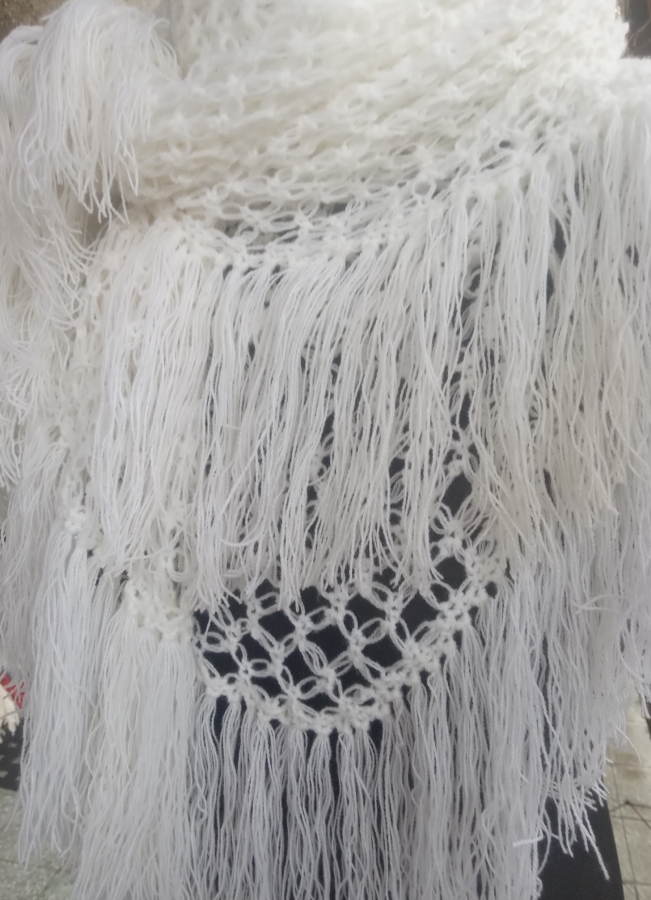 Chusta Biały puszek