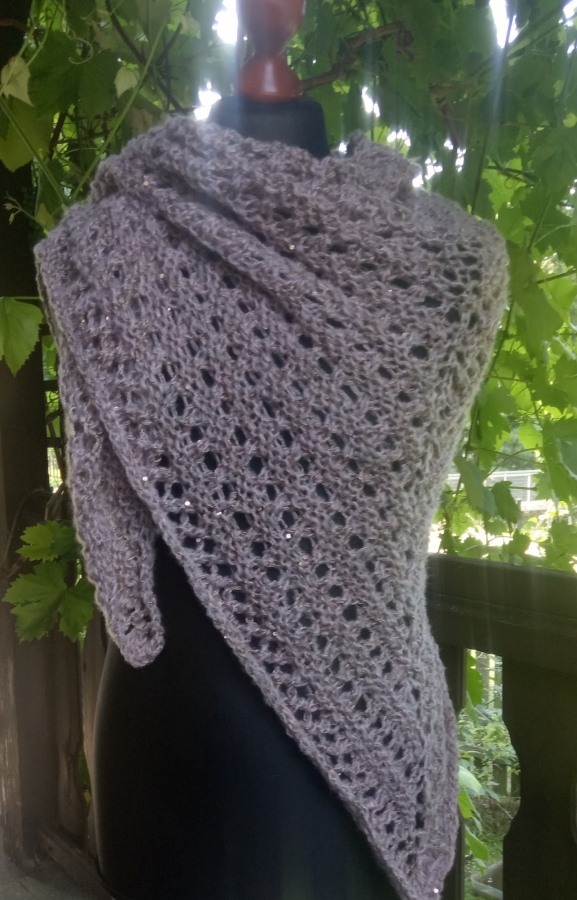 Moherowa chusta ze złotą nitką