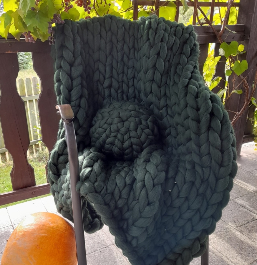 Duży koc z merynosa, zieleń butelkowa