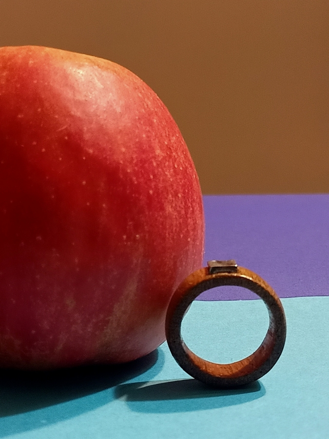 pierścionek trzeci z dębu i srebra