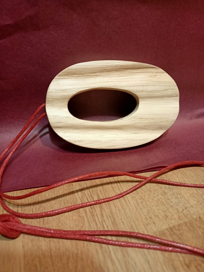 naszyjnik z drewna dębu dziupla pierwsza