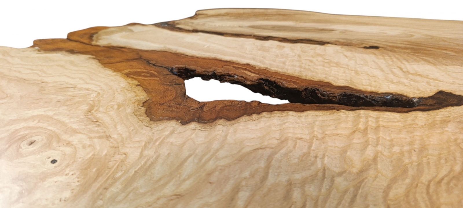 Stolik z litego drewna