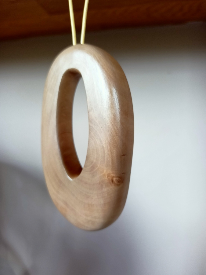 naszyjnik z drewna gruszy dziupla trzecia