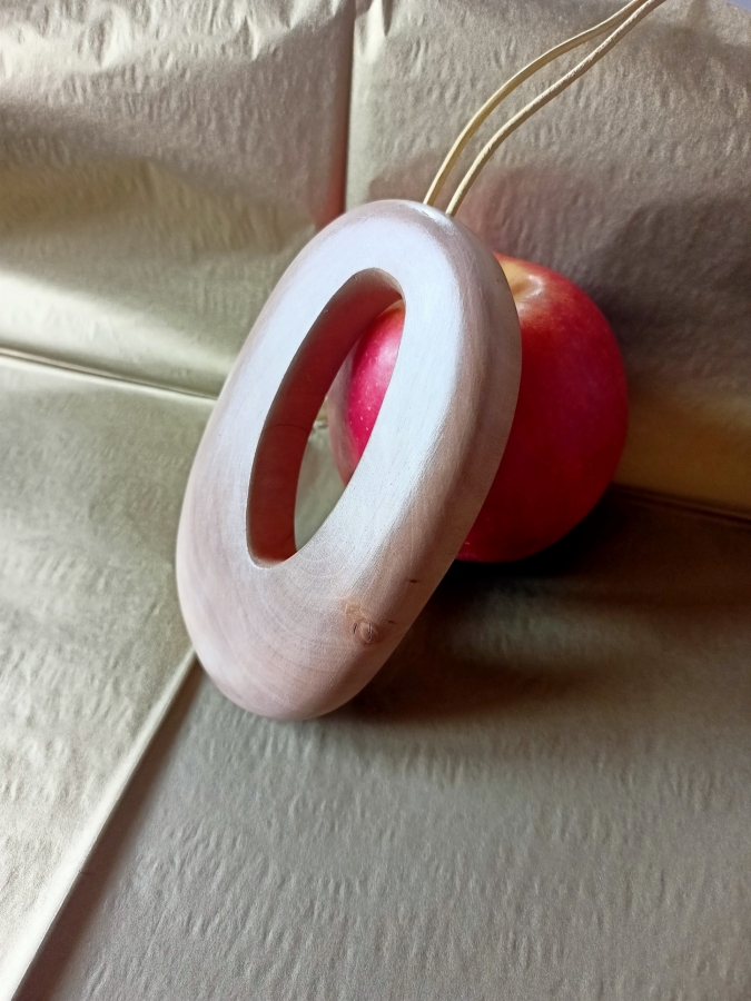 naszyjnik z drewna gruszy dziupla trzecia