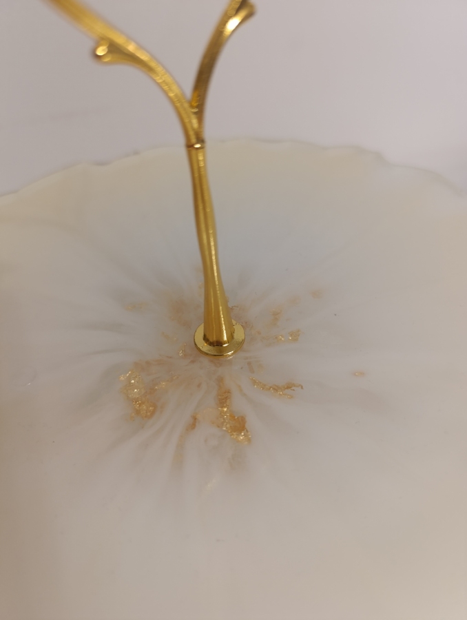 Dwupoziomowa patera z żywicy epoksydowej