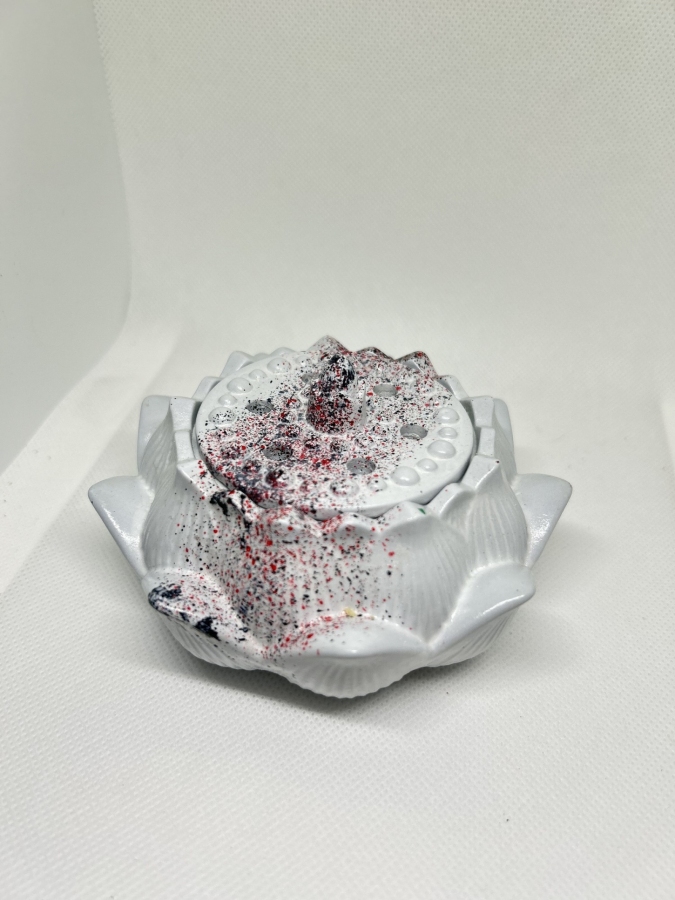 Podstawka na kadzidło lub kuferek na biżuterię Lotos