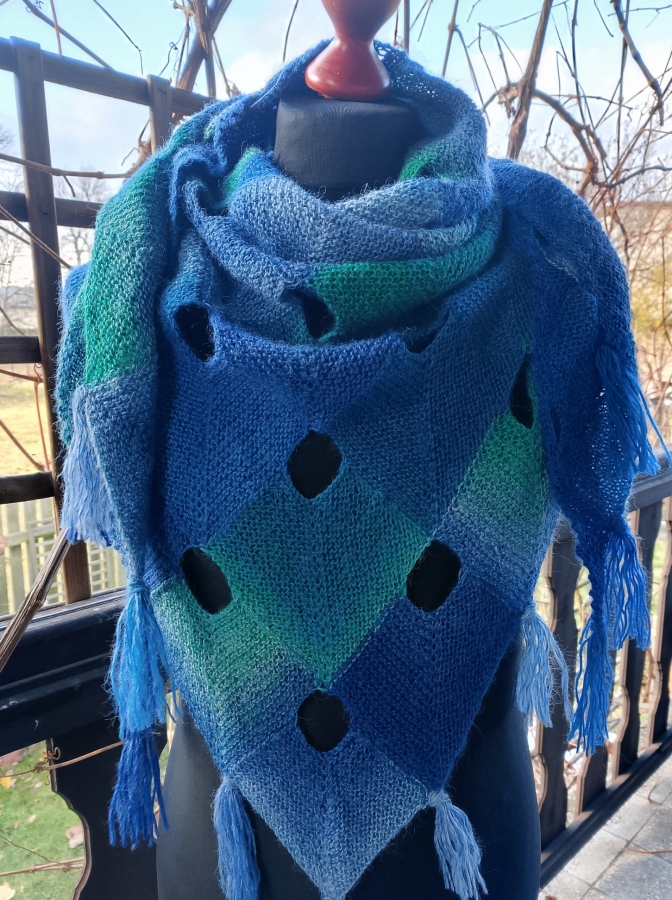 Chusta niebiesko turkusowo zielona