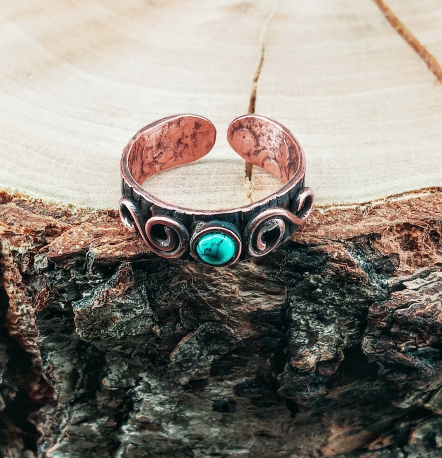 Pierścionek dziewczęcy z turkusem