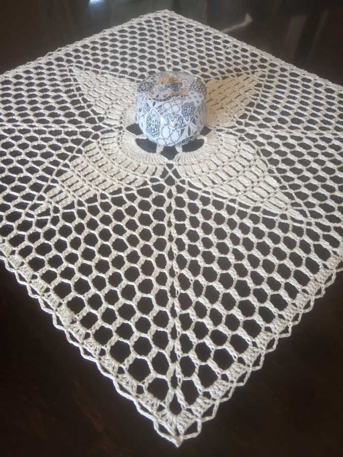 Serwetka kwadrat, ecru