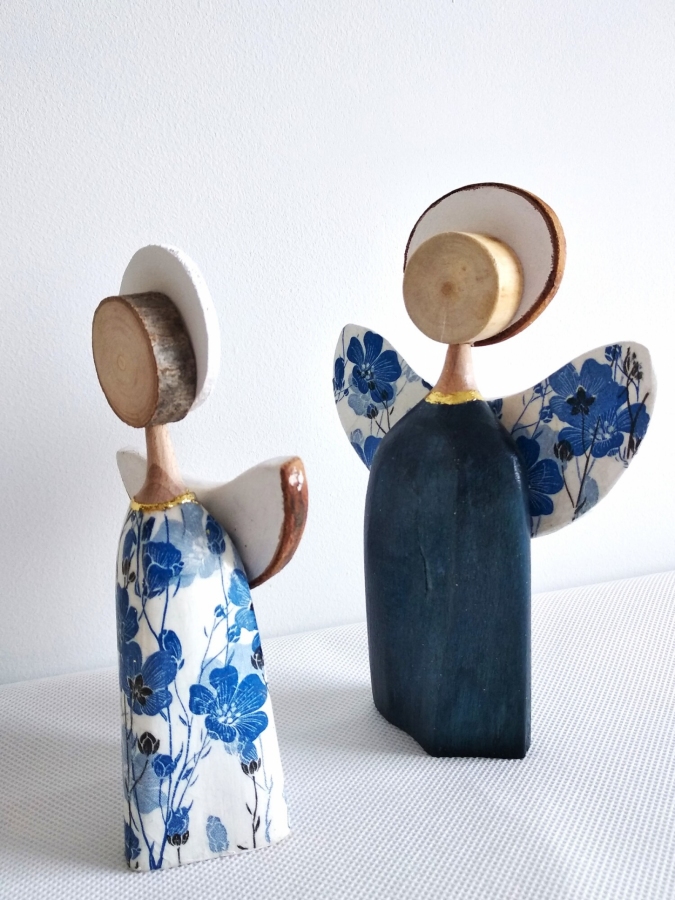  Para dekoracyjnych aniołków.