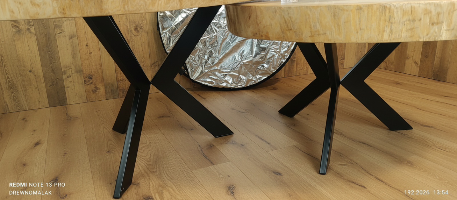 Zestaw 2 stolików kawowych z litego drewna