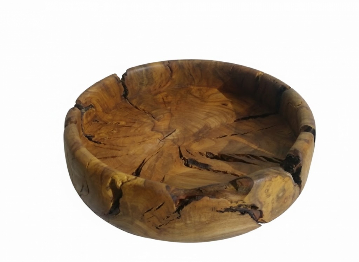 Patera z korzenia jabłoni – drewniane rękodzieło na stół