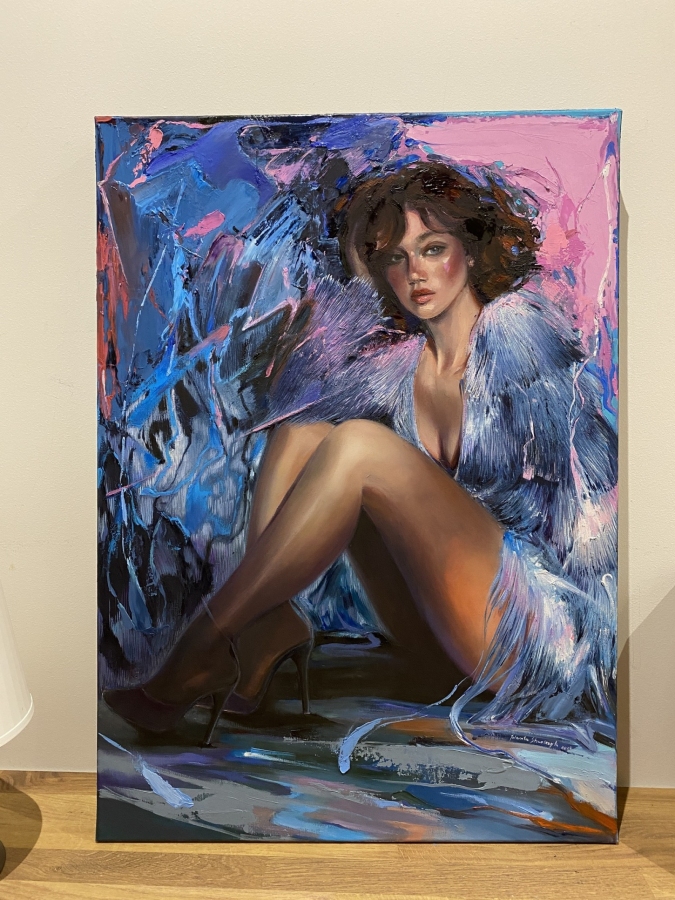 MIĘDZY ŚWIATŁEM REFLEKTORÓW