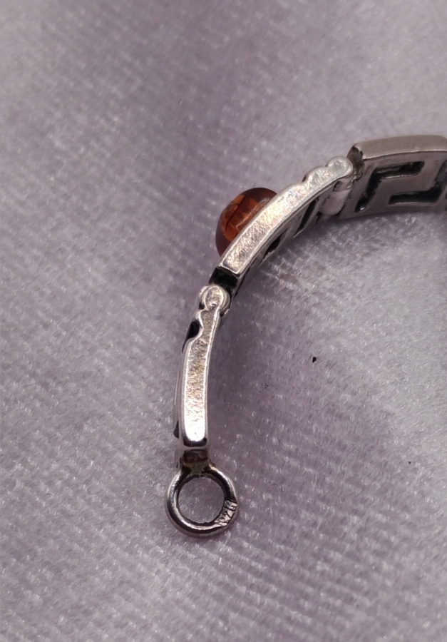 Srebrna bransoletka z kolczykami i bursztynem