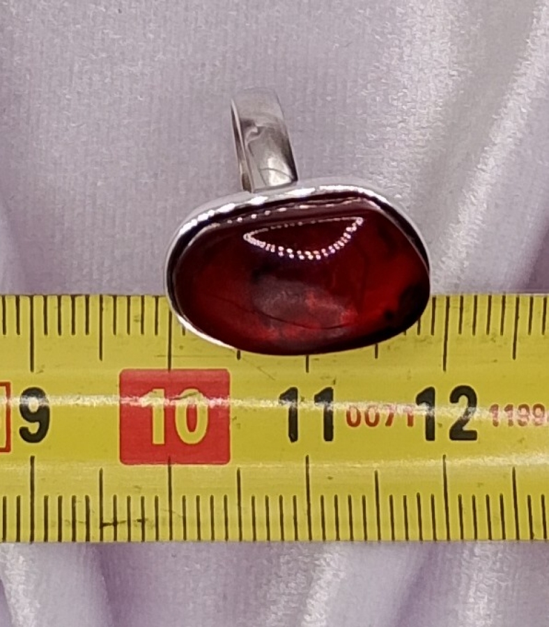 Pierścionek Srebro i Bursztyn roz.21