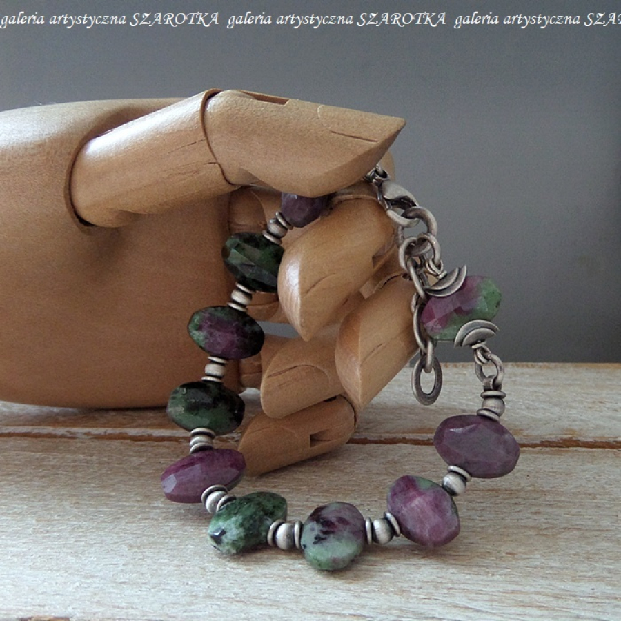 PURPLE-GREEN bransoletka z zoisytu z rubinem i srebra