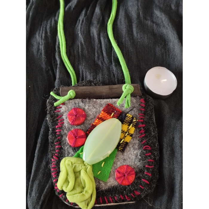 Naszyjnik- torebka w stylu boho, zero-waste