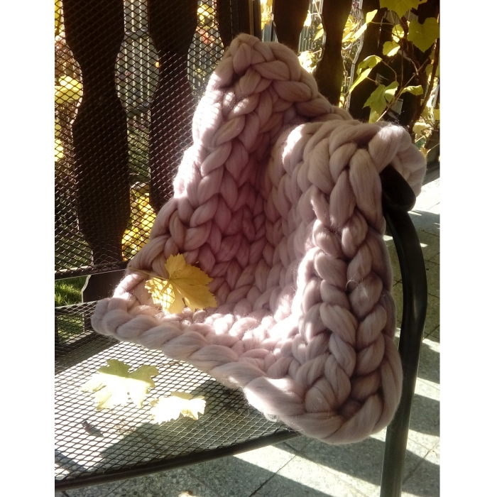 Kocyk z wełny czesankowej merynos