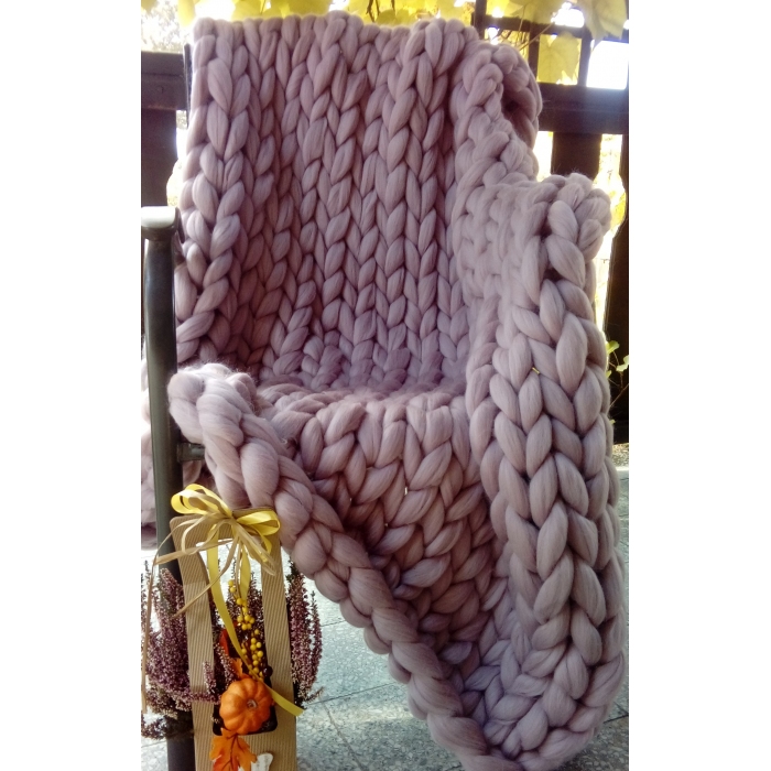 Koc narzuta z wełny czesankowej merynos, brudny róż