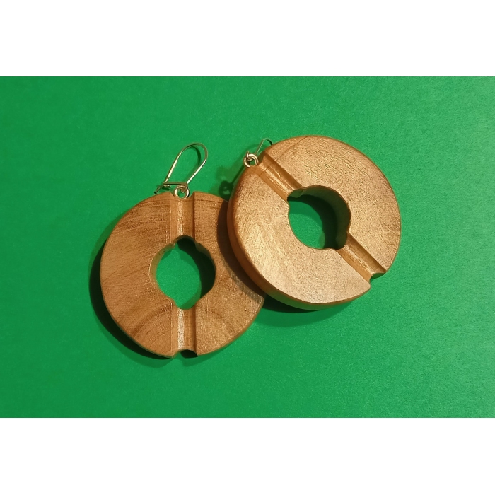 kolczyki czwarte z drewna wiśni