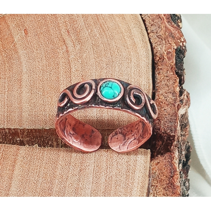 Pierścionek dziewczęcy z turkusem